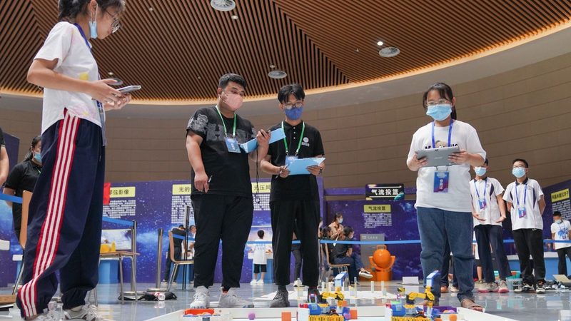 云原生架构：实战教程与报价解析